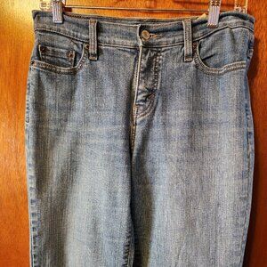 Women's Size 10P Medium Levi's 512 Boot Cut Stretch Denim Blue Jeans
